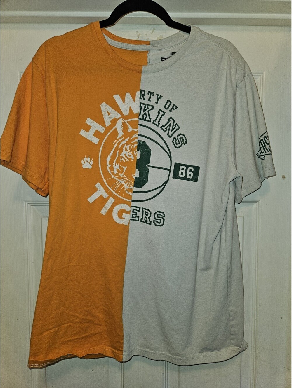 Stranger Things Hawkins Tigers Double Half and Half T-Shirt Yellow Gray Size 1XL